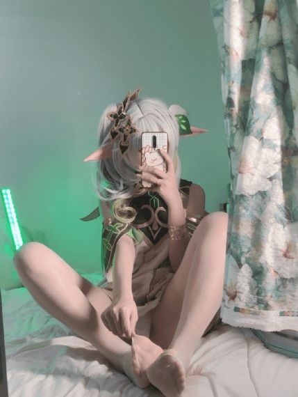 一夜开了两个学生嫩苞直喊痛_DVD电影完整版在线观看