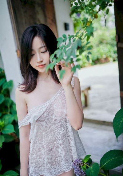 初中女生自慰流白浆的原因_高清完整版